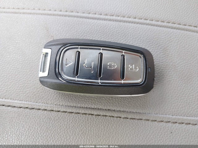 1GNERHKW1KJ130000 Chevrolet Traverse 3lt