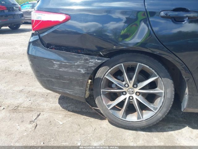 4T1BF1FK2FU485082 Toyota CAMRY XSE