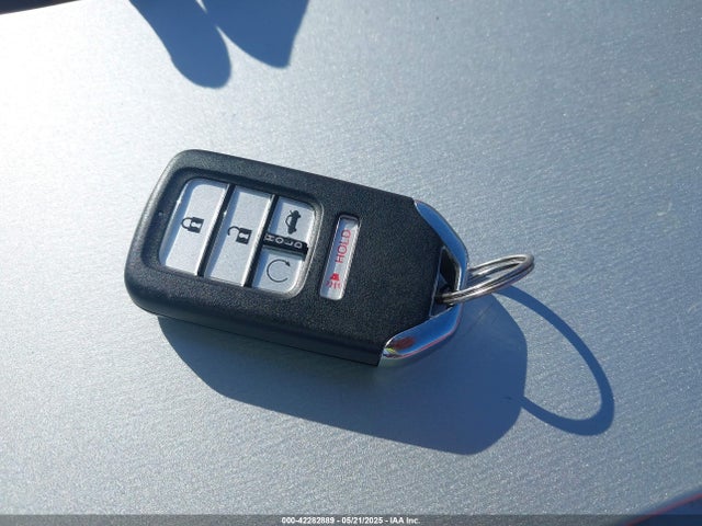 1HGCV3F26NA033774 Honda lfb2
