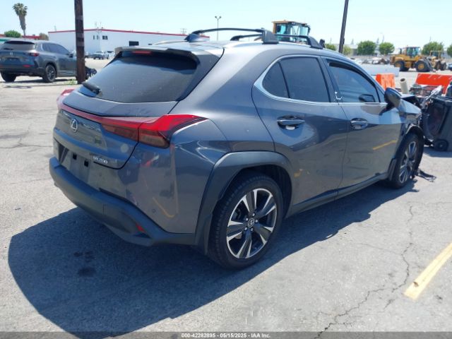 JTHX3JBH7N2055392 Lexus UX 200