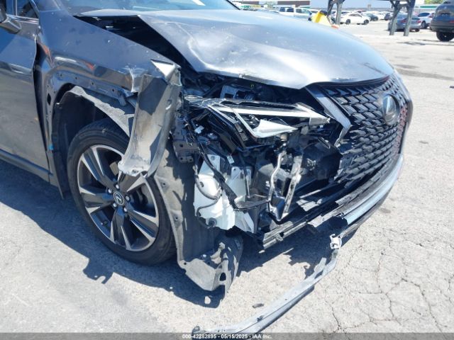 JTHX3JBH7N2055392 Lexus UX 200