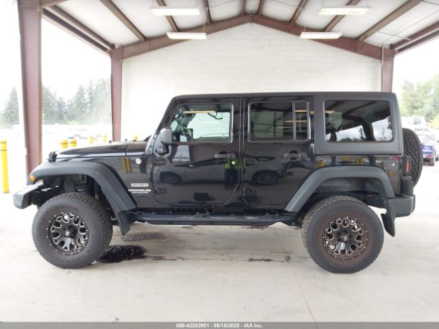 1C4BJWDG3FL742741 Jeep Wrangler Unlimited Sport