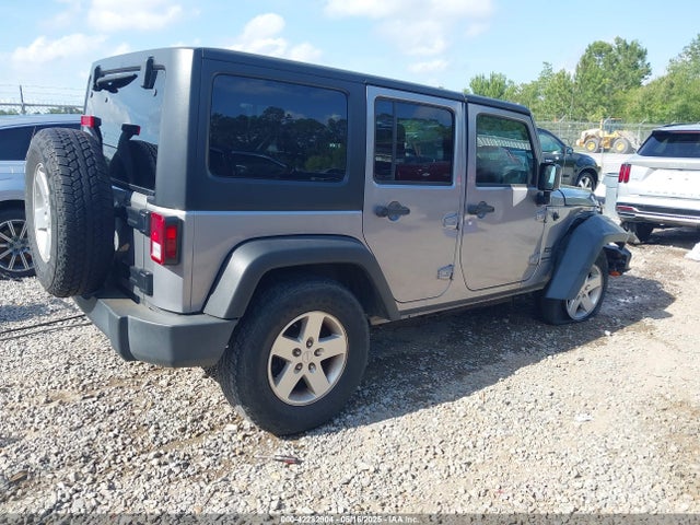 1C4HJWDG2JL929231 Jeep 2018