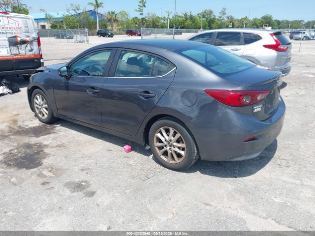 3MZBM1V74FM235254 Mazda Mazda3 I Touring