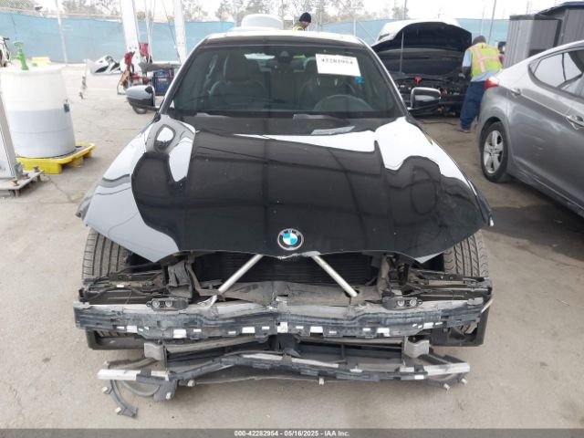 3MW5P7J09M8B75719 BMW 3 Series 330e
