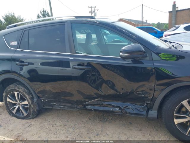 2T3RFREV0HW616710 Toyota Rav4 Xle