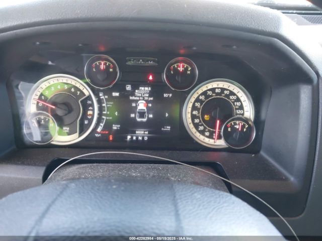 1C6RR6GT8HS790719 RAM 1500 Big Horn  4x2 6'4 Box