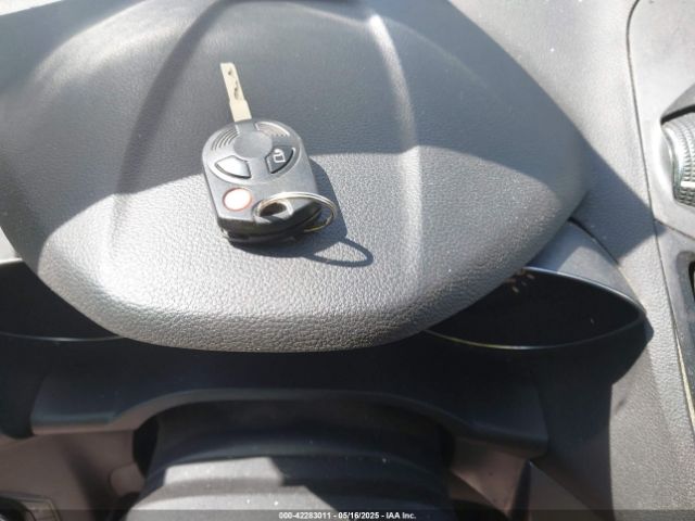 1FMCU9GX1GUC67851 Ford ESCAPE SE