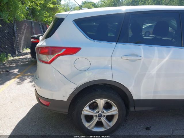 1FMCU9GX1GUC67851 Ford ESCAPE SE