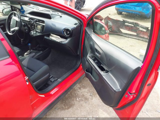 JTDKDTB30H1593001 Toyota 1nz-fxe+1lm