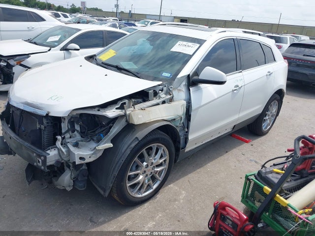 2015 CADILLAC SRX 3GYFNGE38FS550307 Photo 1