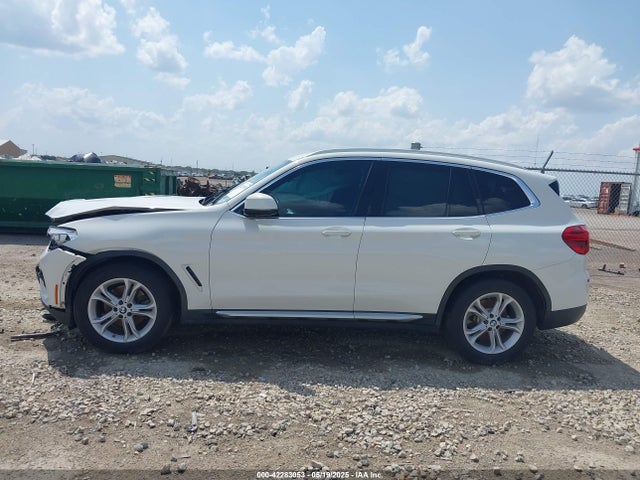 BMW X3 2019 5UXTR7C58KLF28178 Image 14