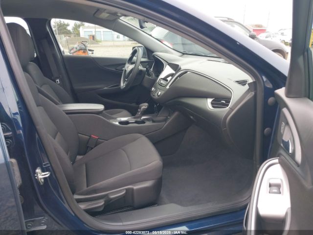1G1ZD5ST1NF184829 Chevrolet Malibu Fwd Lt