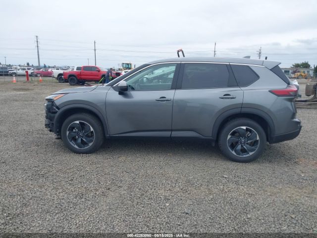 5N1BT3BBXRC708876 Nissan Rogue Sv Intelligent Awd