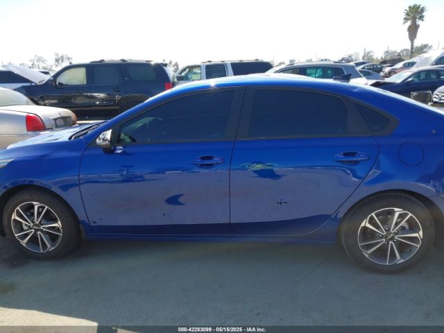 3KPF24AD7PE670014 KIA mpi nu