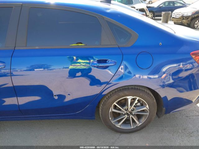 3KPF24AD7PE670014 KIA mpi nu