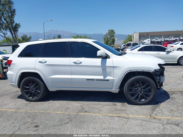 1C4RJEAG1LC170576 Jeep 2020