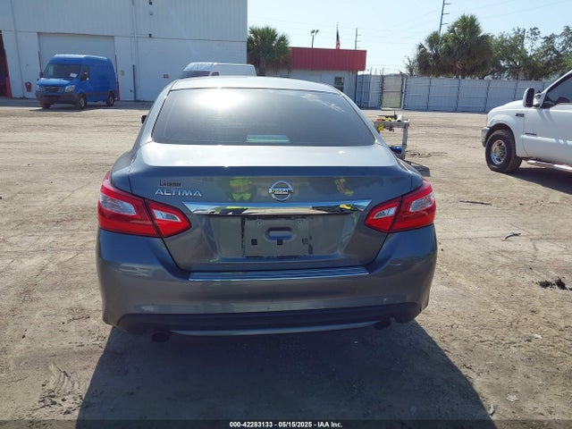 1N4AL3AP8HC119505 Nissan Altima 2.5 S