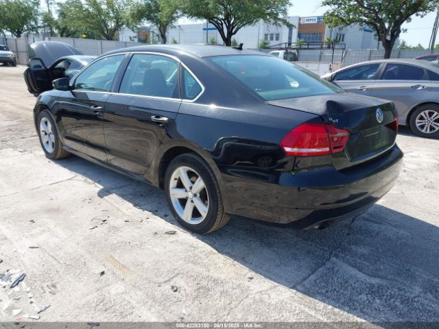 1VWAS7A33FC106382 Volkswagen Passat 1.8t Limited Edition