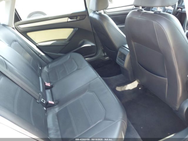 1VWAS7A33FC106382 Volkswagen Passat 1.8t Limited Edition