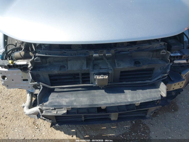 5J6RW1H50JA013722 Honda l15be