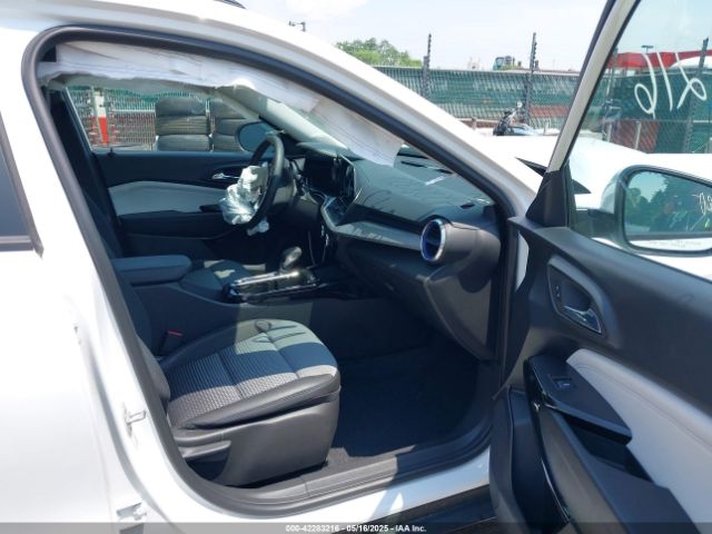 2024 CHEVROLET TRAX KL77LHE21RC119845 Photo 4