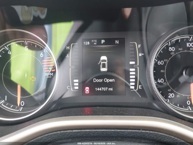 1C4PJLCB8GW113941 Jeep Cherokee Altitude