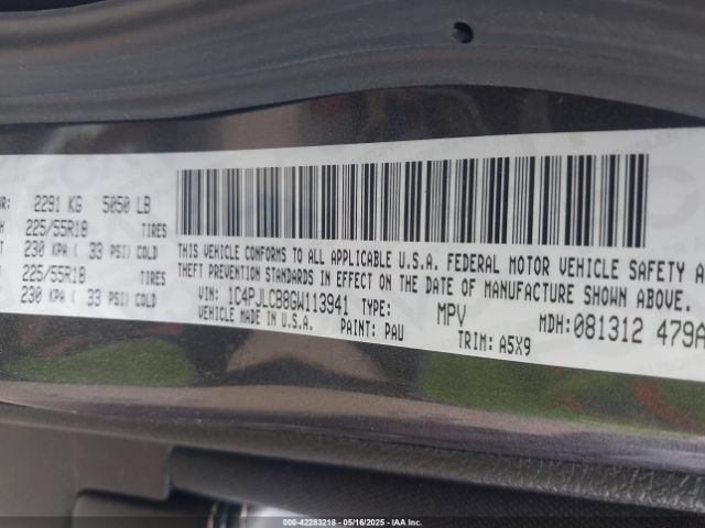 1C4PJLCB8GW113941 Jeep Cherokee Altitude