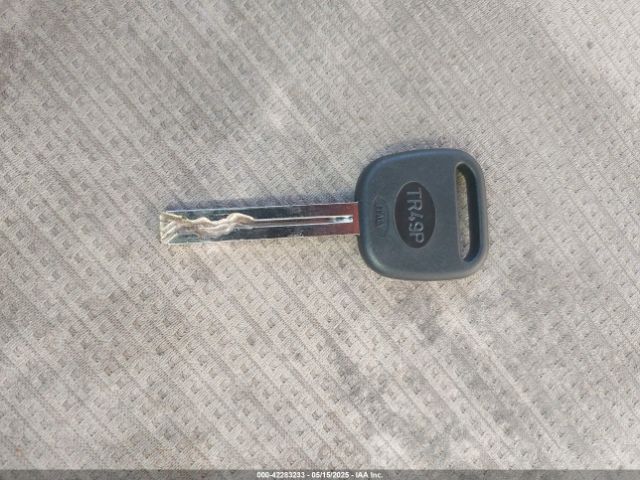 KNDMB5C12G6084696 KIA SEDONA LX