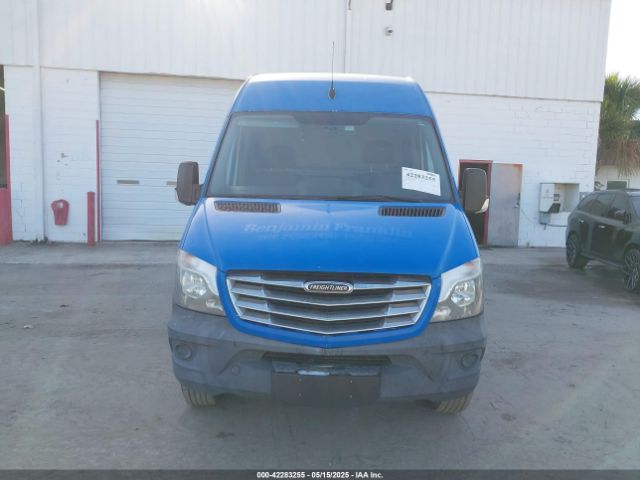 WDYPE7DC4F5996044 Freightliner Sprinter 2500 Normal Roof