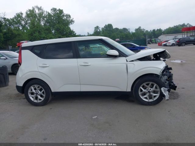 KNDJ23AU9N7829732 KIA SOUL LX