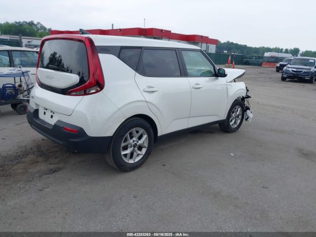 KNDJ23AU9N7829732 KIA SOUL LX