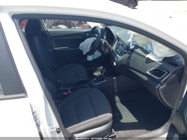 2020 HYUNDAI ACCENT 3KPC24A69LE104533 Photo 4