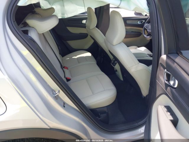 2024 VOLVO XC40 YV4L12ULXR2293107 Photo 7