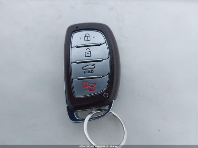 5NPD84LF8HH202097 Hyundai Elantra Value Edition