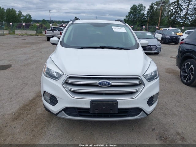 1FMCU0GD0JUA73417 Ford ESCAPE SE
