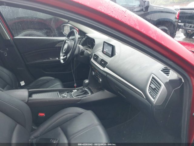 3MZBN1L39JM262035 Mazda Mazda3 Touring