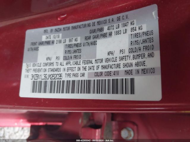 3MZBN1L39JM262035 Mazda Mazda3 Touring