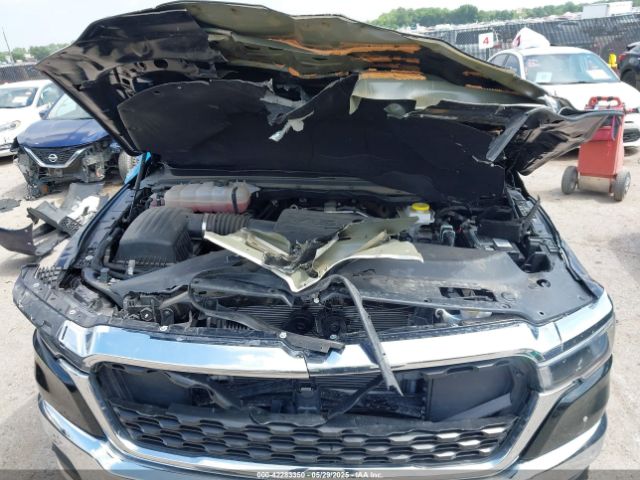 2025 RAM 1500 1C6RREGG5SN570179 Photo 9