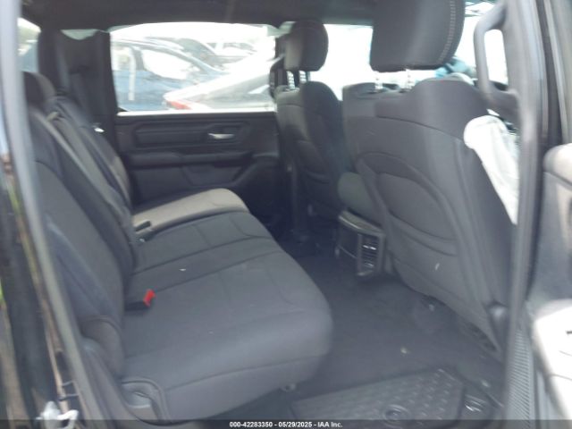 2025 RAM 1500 1C6RREGG5SN570179 Photo 7