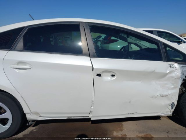JTDKN3DU9F0396673 Toyota Prius Two
