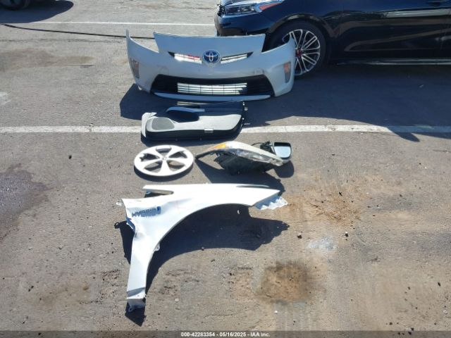 JTDKN3DU9F0396673 Toyota Prius Two
