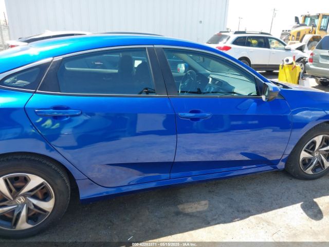 19XFC2F68KE214611 Honda Civic Lx