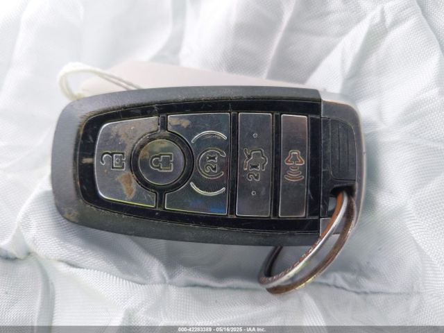 2019 FORD MUSTANG 1FA6P8THXK5125833 Photo 10