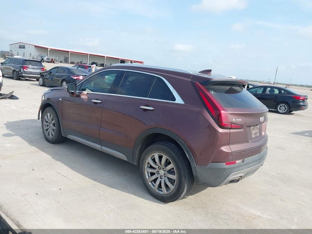 2023 CADILLAC XT4 1GYFZCR47PF106017 Photo 2