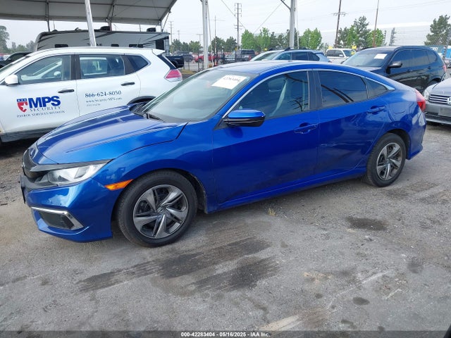 Honda Civic Lx 2019 19XFC2F69KE042590 Image 2