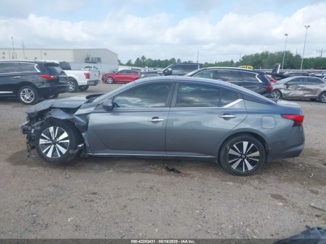1N4BL4DV3MN304659 Nissan 2021
