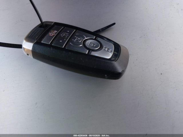 1FMCU9J99LUC55290 Ford Escape Titanium