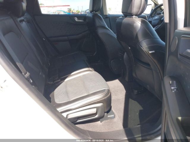 1FMCU9J99LUC55290 Ford Escape Titanium