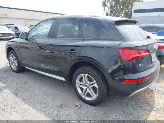 WA1ANAFY1J2234527 Audi Q5 2.0t Premium/2.0t Tech Premium